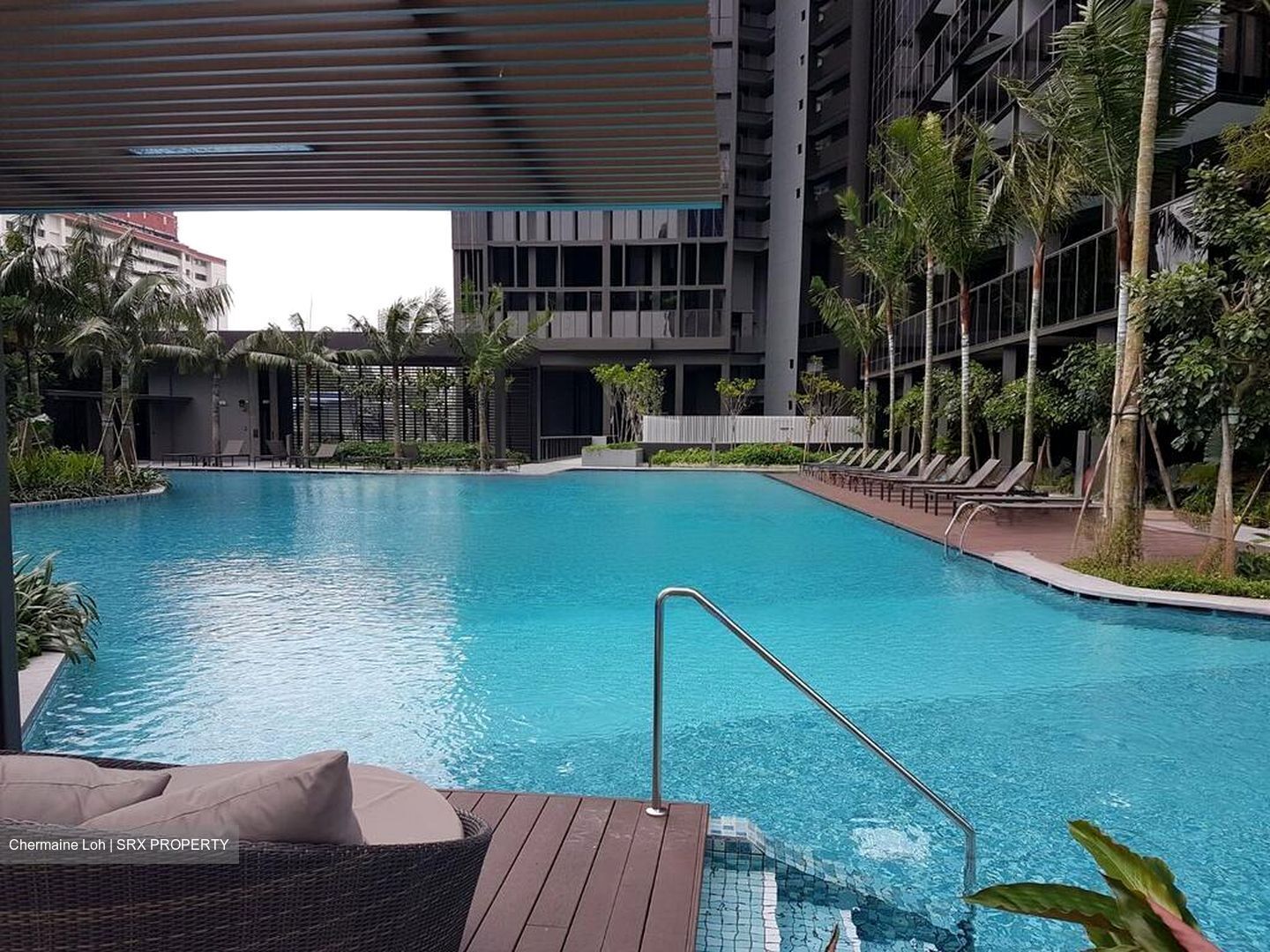 Commonwealth Towers (D3), Condominium #460370261